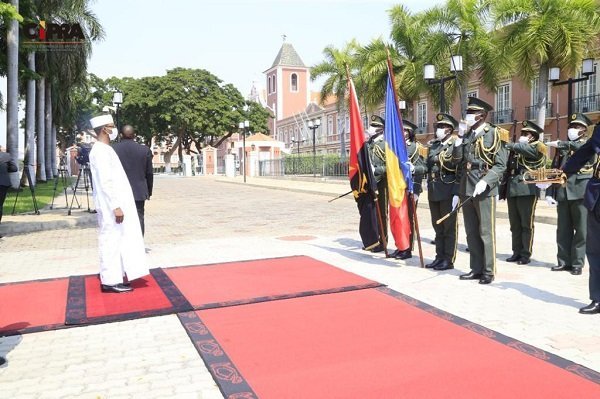 MAHAMAT IDRISS DÉBY RECEBIDO NA CIDADE ALTA